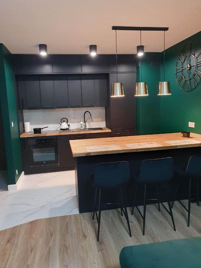 Apartament 3 Pokojowy Lub Pokoj W Mieszkaniu W Nowym Bloku ワルシャワ エクステリア 写真